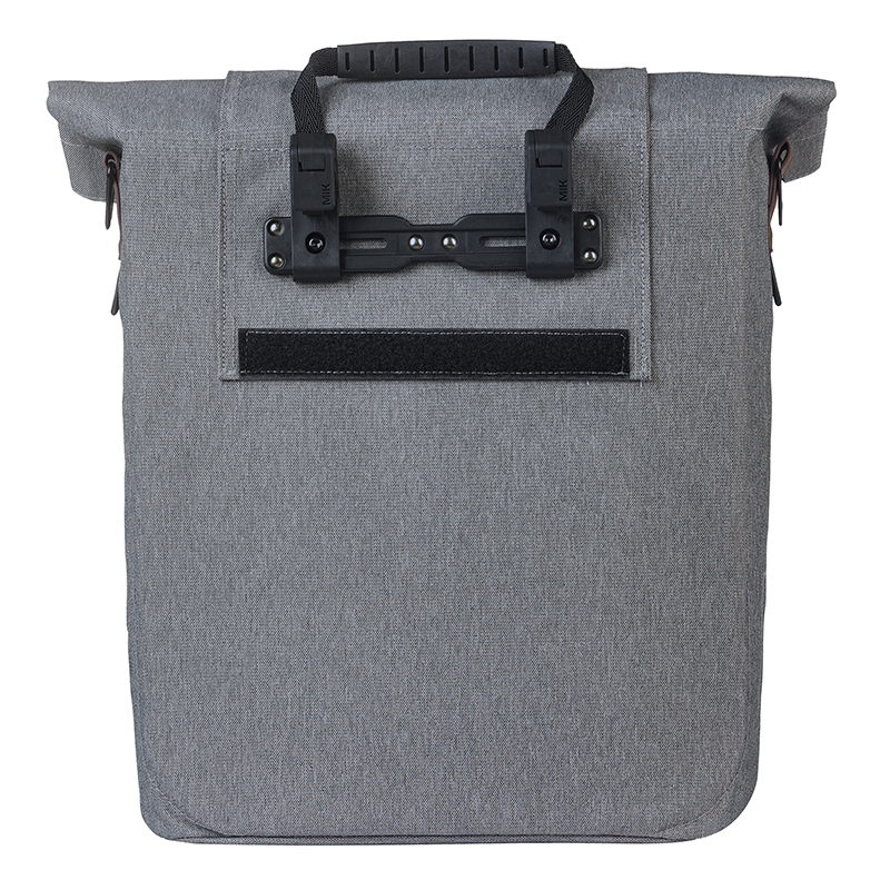 Sacoche arrière vélo latérale Basil City Shopper gris clair 14-16L - vue 4