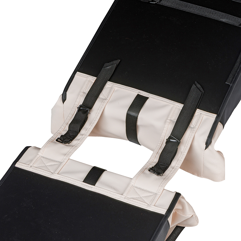Sacoche arriere velo double Basil vive blanc casse - noir 28-35L fixation porte bagage fixation systeme mik (compatible avec 211726 inclus) (30X18X49CM) fermeture pliant anti-pluie - vue 5