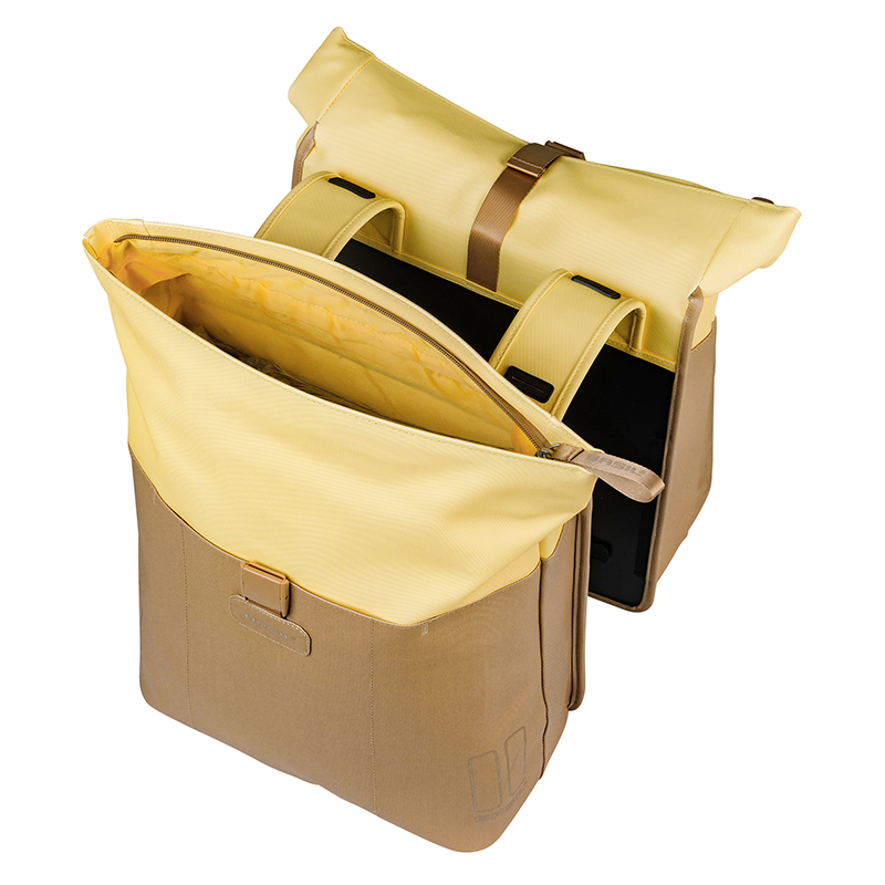 Sacoche arriere velo double Basil vive sable - jaune 28-35L fixation porte bagage fixation systeme mik (compatible avec 211726 inclus) (30X18X49CM) fermeture pliant anti-pluie - vue 3
