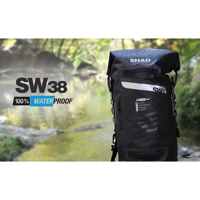 Sacoche arriere-sac a dos Shad SW38 PVC IPX5 capacite 35L inclus sangle de fixation (h54xl28xp28 CM) (X0SW38) - vue 6