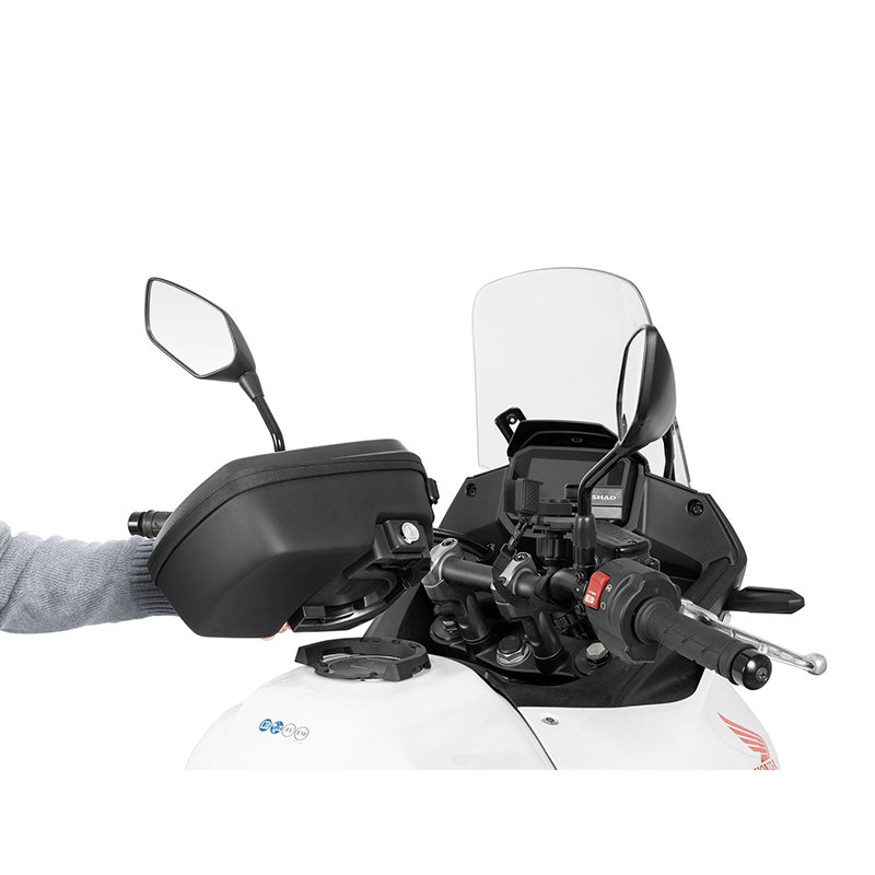 Fixation Click System Shad pour sacoche de réservoir BMW R 1300 GS 2023+ / R 1300 RT 2026+ (W011CS) - vue 4