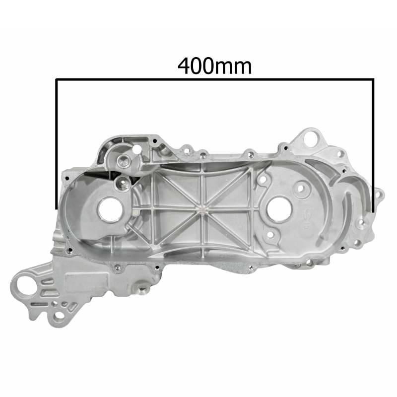 Carter moteur scoot adaptable baotian 50 BT49QT 4T-PEUGEOT 50 v-clic 4T-SCOOT 50 chinois 4T roues 10 pouces (gauche cote variation - longueur 400MM) (139qmb-gy6-gy50) -P2R - vue 2