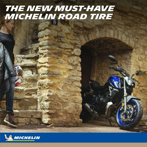 Pneu avant Michelin 110/70ZR17 54W TL Road 6 - vue 3