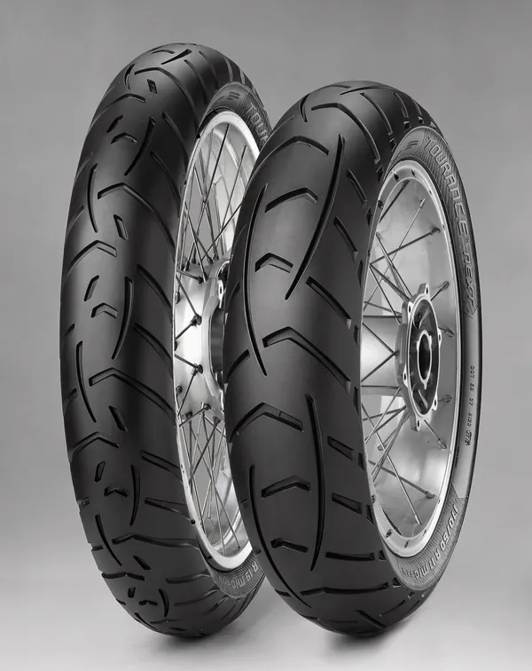 Pneu arrière Metzeler Tourance Next 150/70 R17 M/C 69V TL - vue 3