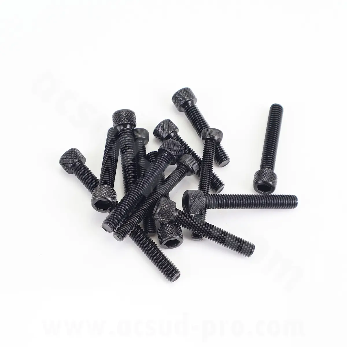 Kit vis BTR carter embrayage noire adapt. moteur derbi euro 3 / 4 (vis pompe a eau + pompe a huile inclus) 13PCS