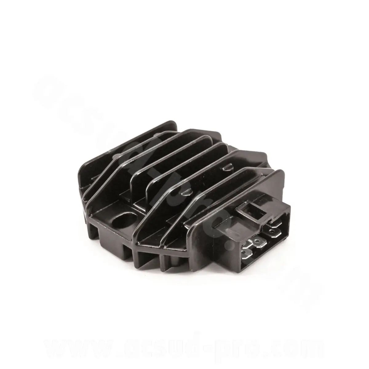 Jännitesäädin maxiskootteri sov. yamaha 125 XMAX 2011-2013, majesty 125-180-180 cc 2001-2009 / MBK 125 skycruiser 2012>, skyliner 125-180-180 cc 2001-2009, yzfr 125 cc 201-2013 (OEM : 4hm-h1960-0000)