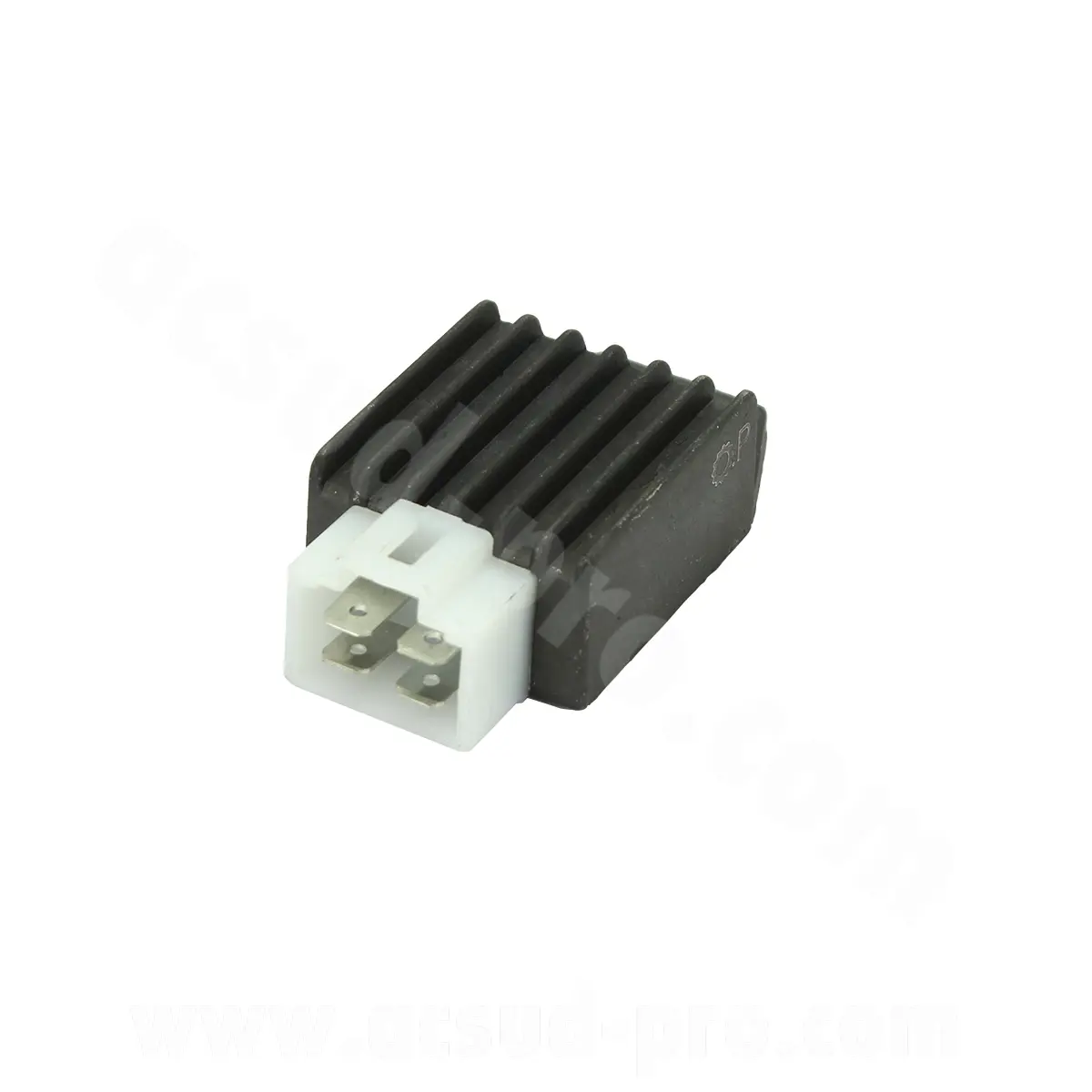 Spændingsregulator scooter adapt. kymco / peugeot / sym / cpi/ malaguti (OEM : 00169004/00169547/743352/31600-kbn-920)