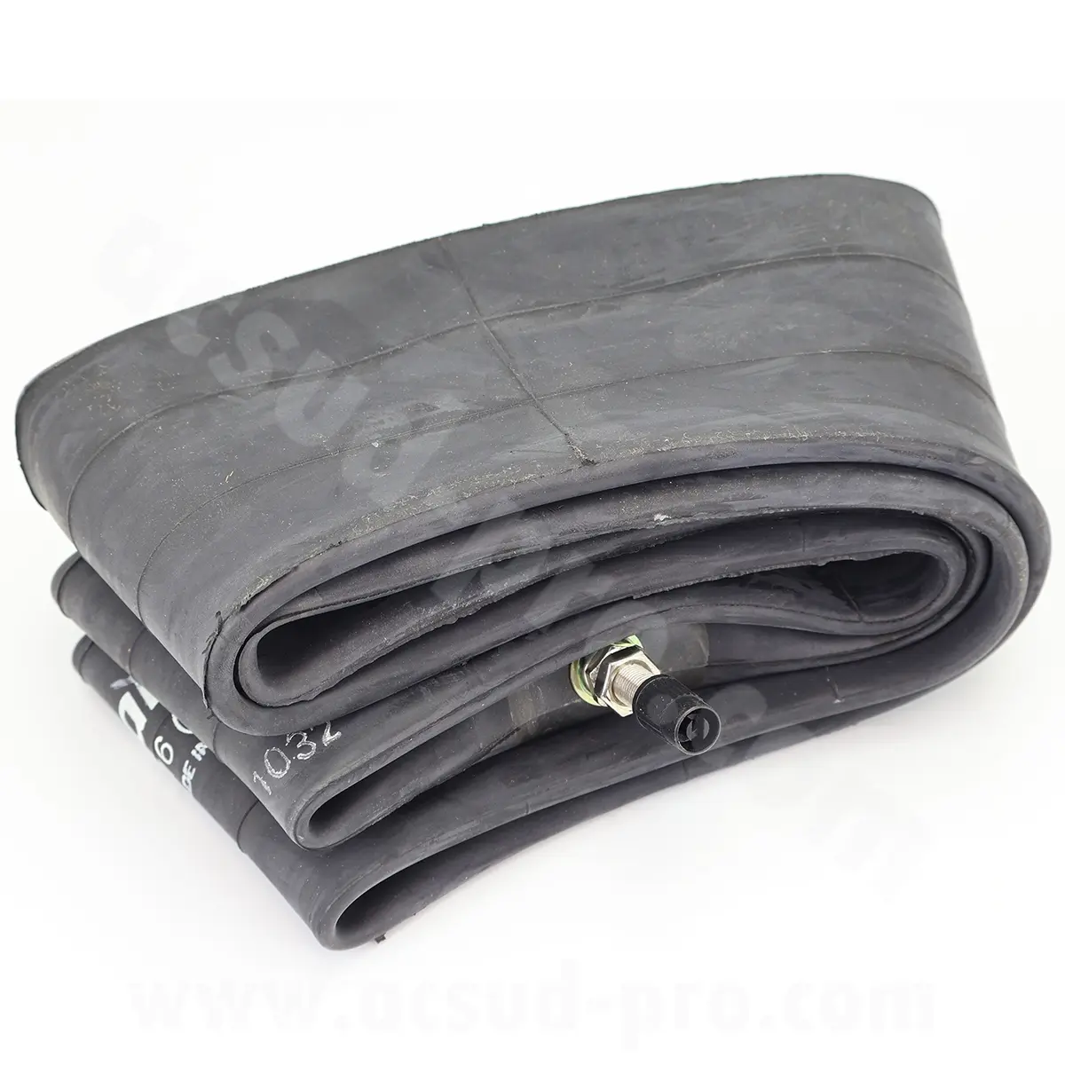 КАМЕРА УСИЛЕННАЯ 18"(Heavy Duty) 140/80-18 (110/100-18. 120/90-18. 130/80-18) ВЕНТИЛЬ TR4 ТОЛЩ. 2.2мм
