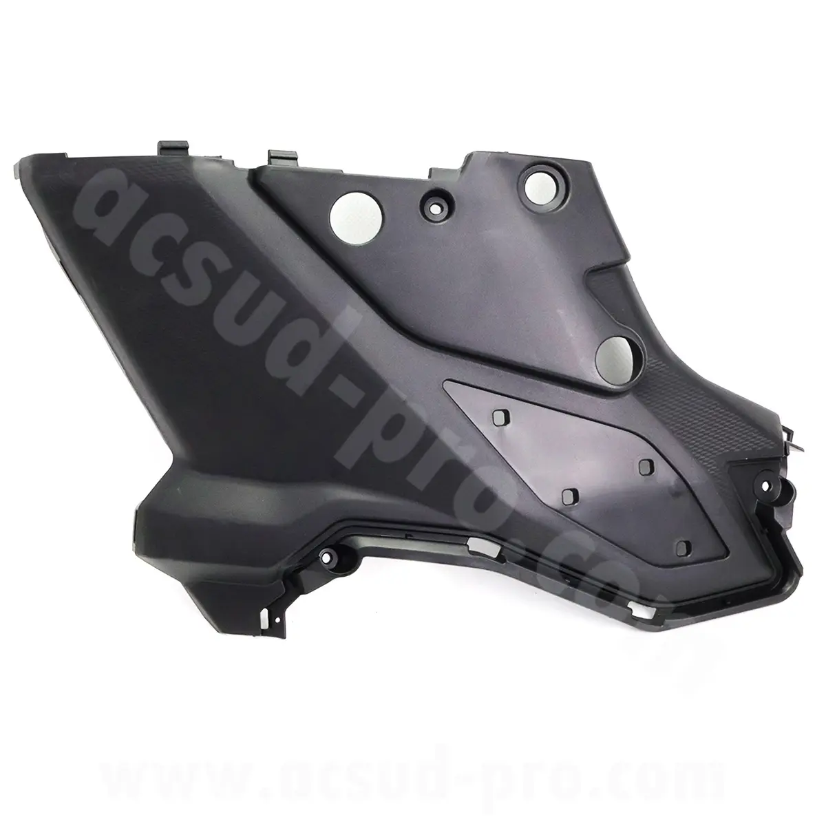 Cache moteur gauche TNT escape 50 cc E5 / E5+