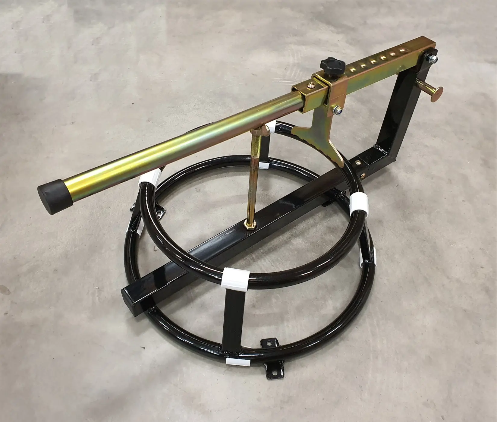 Manuelle universelle Reifenmontiermaschine Brazoline