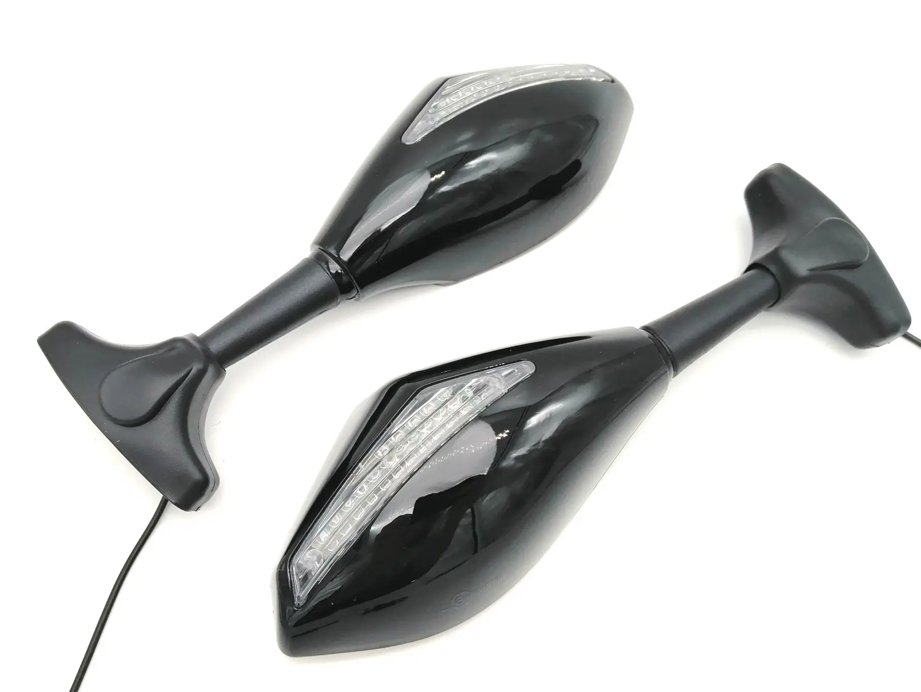 Paire de rétroviseurs AIR 2 noirs sur carénage avec clignotants intégrés BRAZOLINE