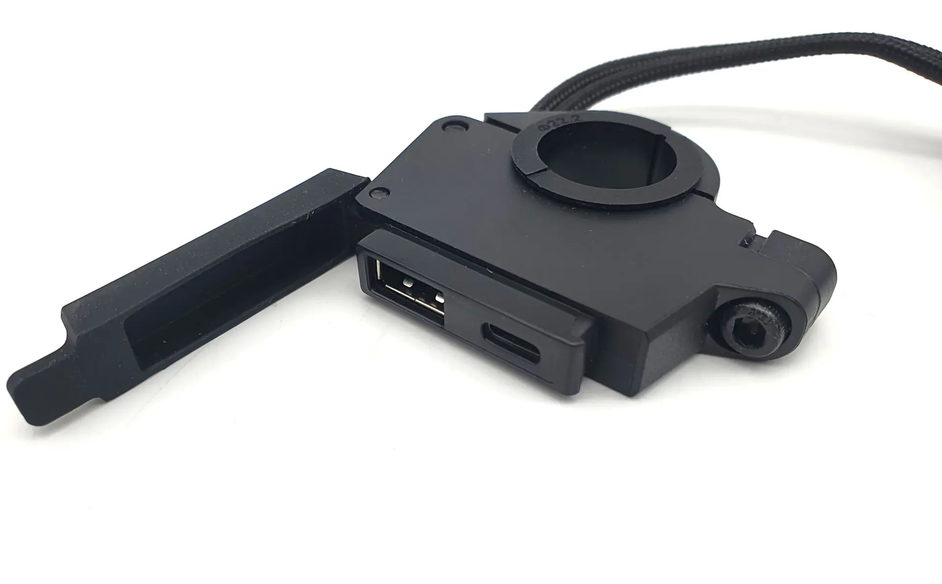 DAYTONA motociklo vairo USB lizdas A ir C — 2 vaizdas