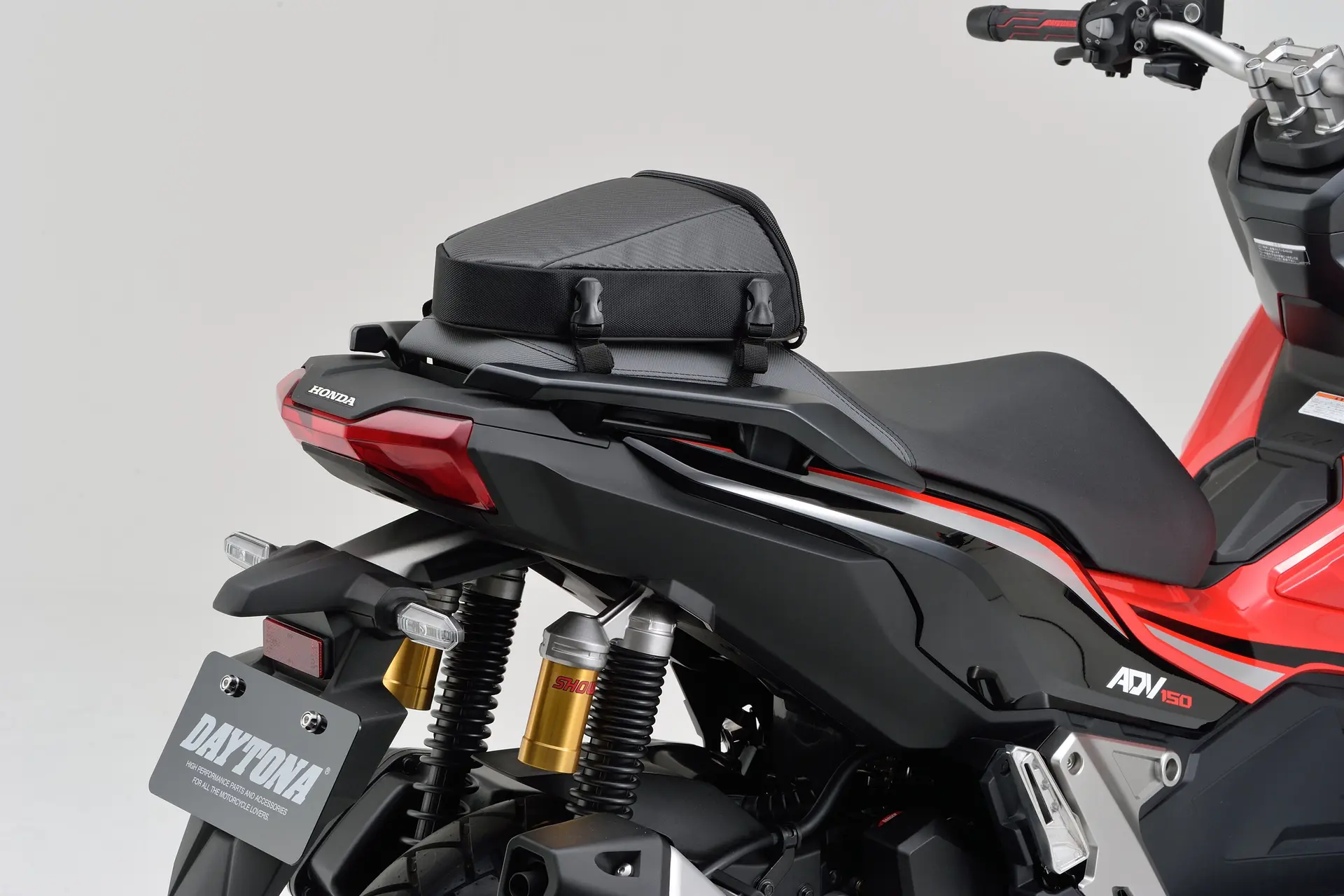 डेटोना हेनलीबिगिन्स 4L DH-708 सीट बैग ब्लैक/कार्बन
