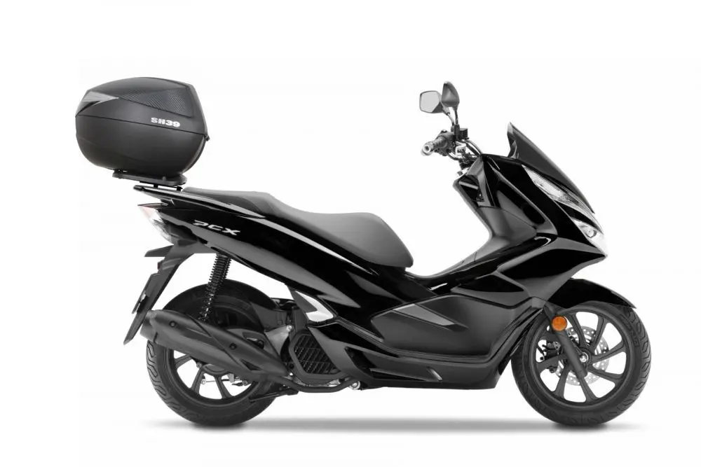 تركيبة علبة علوية Shad top master لهوندا 125 PCX 2011+ (H0PC11ST)