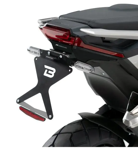 Dudukan plat nomor X-ADV 2021 untuk lampu sein original Barracuda