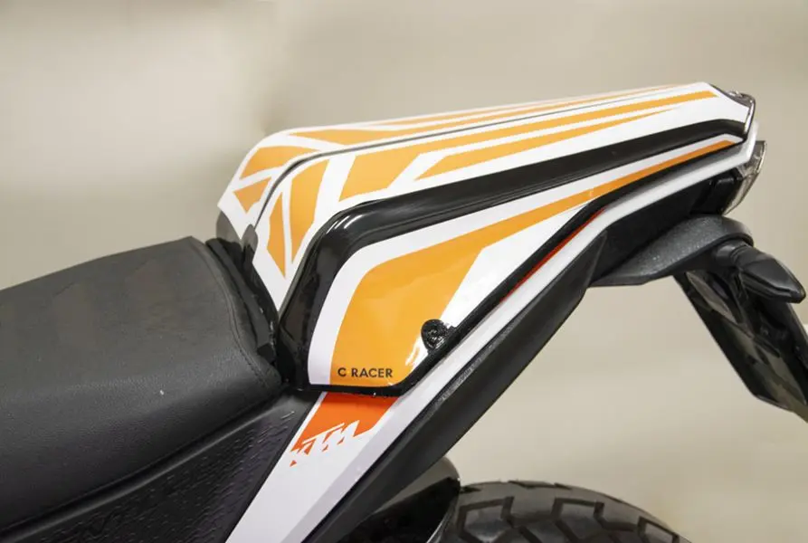 Heck-Sattelabdeckung C-RACER KTM 390 Adventure