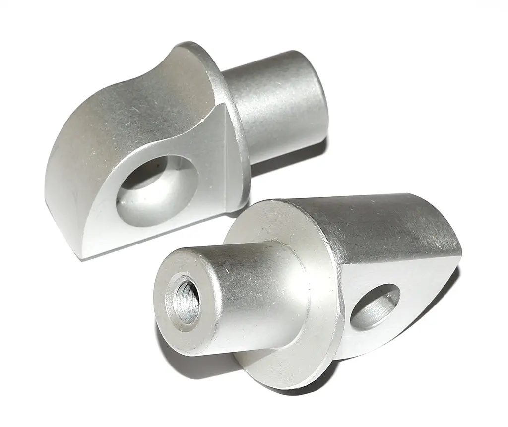 Paire de fixations de repose-pieds racing modèle arrière Kawasaki Brazoline