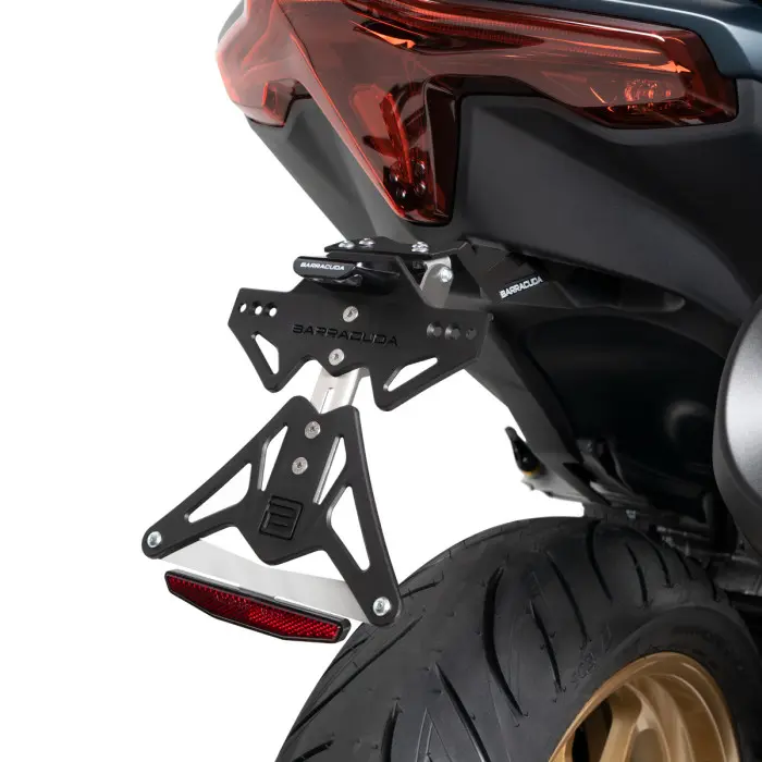 Держатель номерного знака BARRACUDA Yamaha T-Max 560 (2022-...)