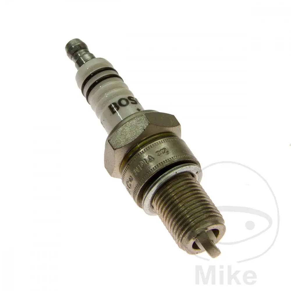 Bosch WR7DC + 점화 플러그