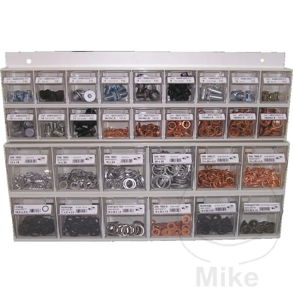 Dresselhaus Wall Shelf equipped with 30 elements