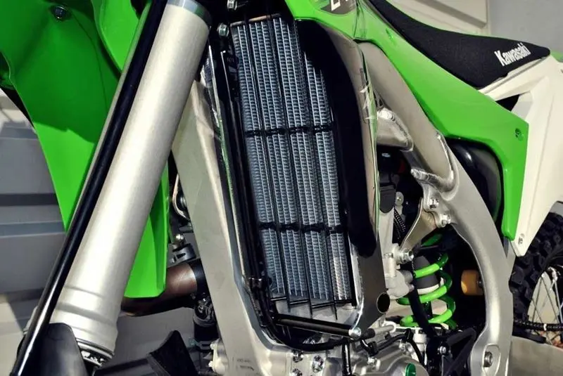 Protège radiateur UP Kawasaki MX1366