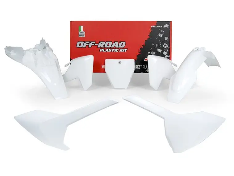 Kit plastique 5 pièces blanc R'TECH