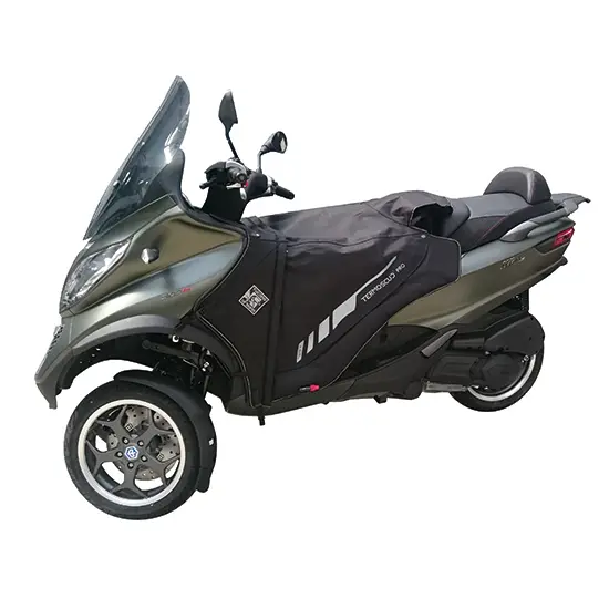 Tablier couvre jambe tucano pour piaggio 125 MP3 2006+, 250 MP3 2008+, 300 MP3 2012+2018, 400 MP3 2008+2021, 500 MP3 2010+2021 (R062PRO-X) (termoscud pro 4 season) (systeme anti-flottement sgas)