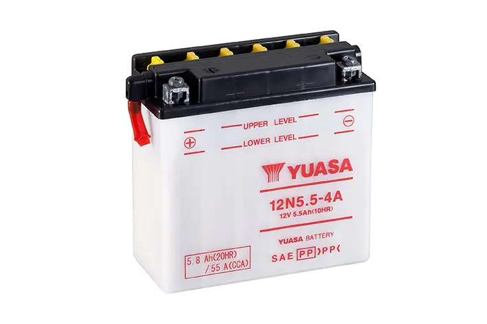 Konvenční baterie YUASA — pohled 2