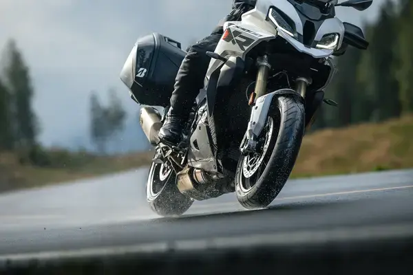 Reifen Bridgestone T33 Hinterrad — Ansicht 6