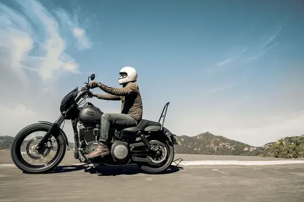 ブリヂストン バトルクルーズ H50 リアタイヤ — 第3ビュー