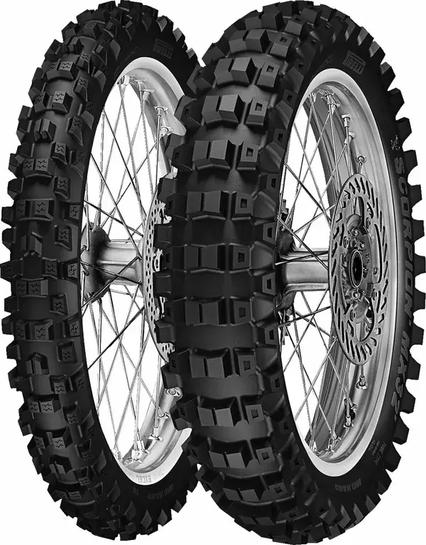 Pirelli Scorpion MX32 리어 타이어 — 2번째 뷰