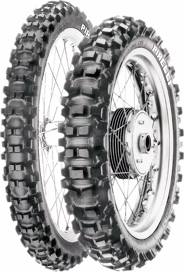 Pirelli Scorpion MX32 리어 타이어 — 3번째 뷰