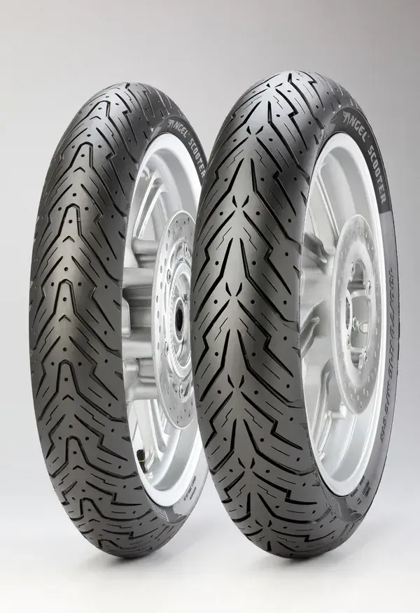 Pneu arrière Pirelli Angel Scooter