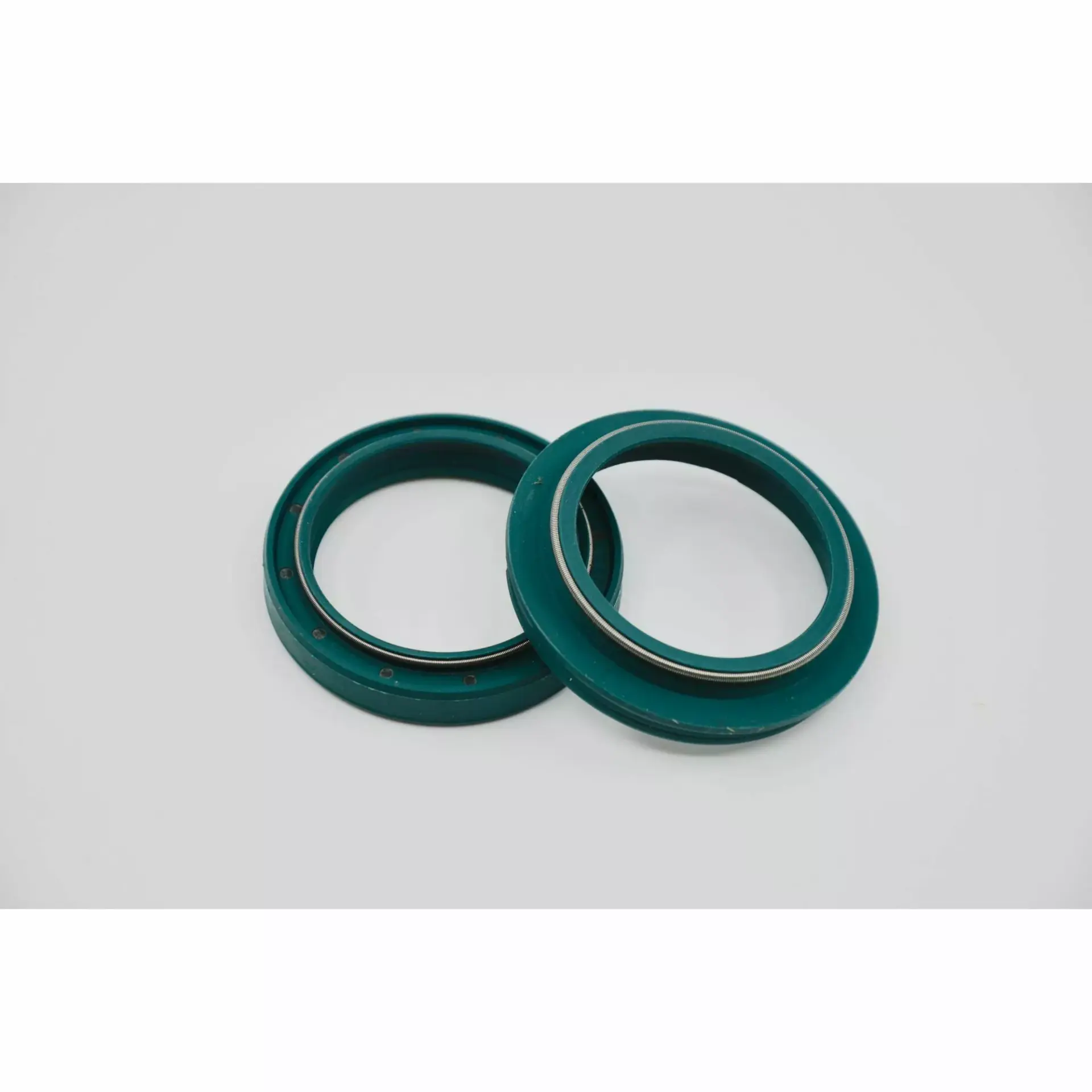 Kit seal fork + dust seal SKF SHOWA 41 mm GREEN COLOR