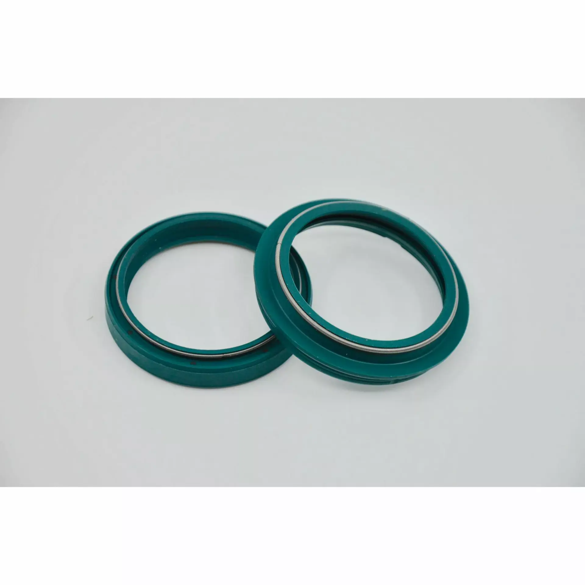 SKF WP 48 mm Fork Seal and Wiper Kit