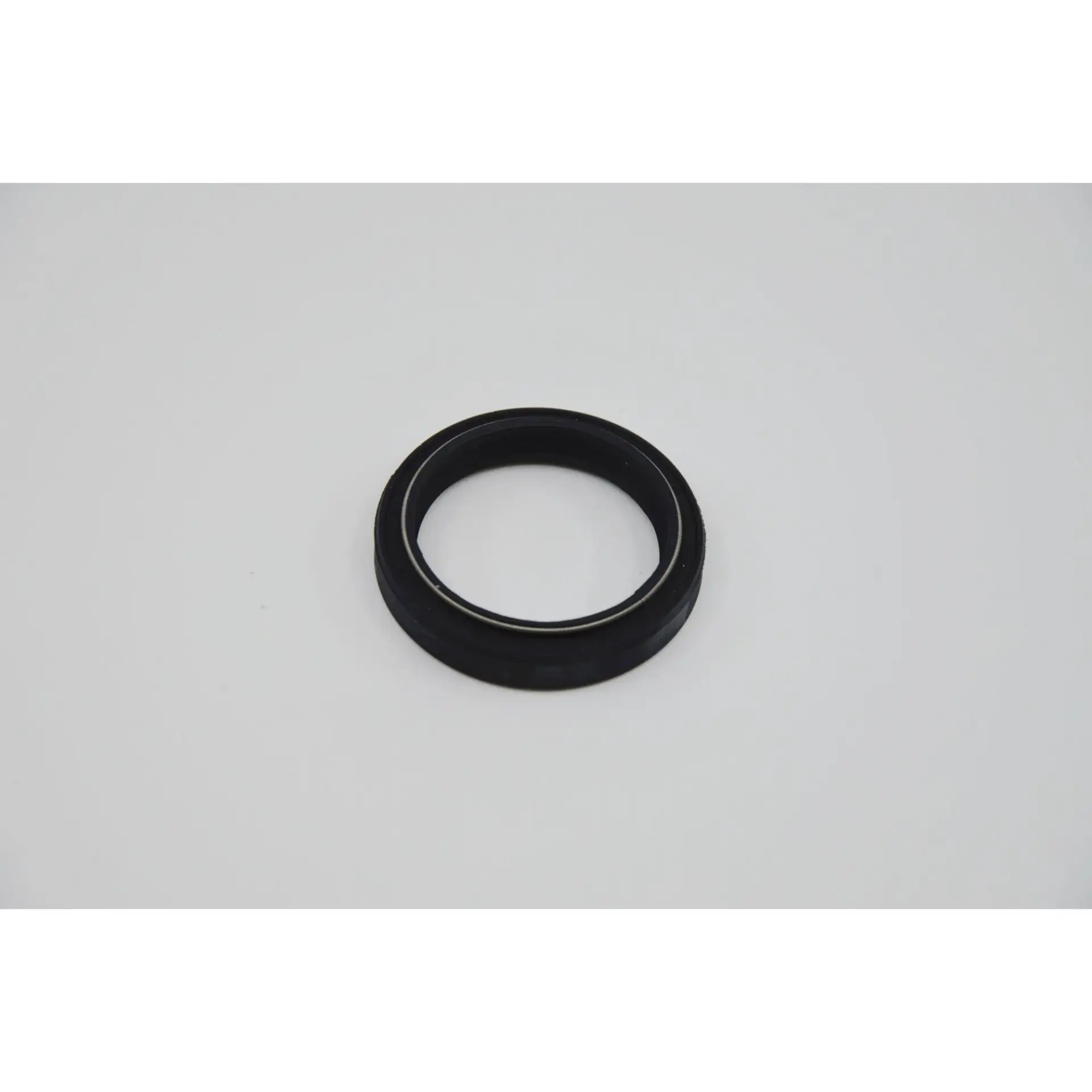 Radialwellendichtring SKF Black Color Kayaba 43 x 55,1 x 9 Distanzring 2,00 mm