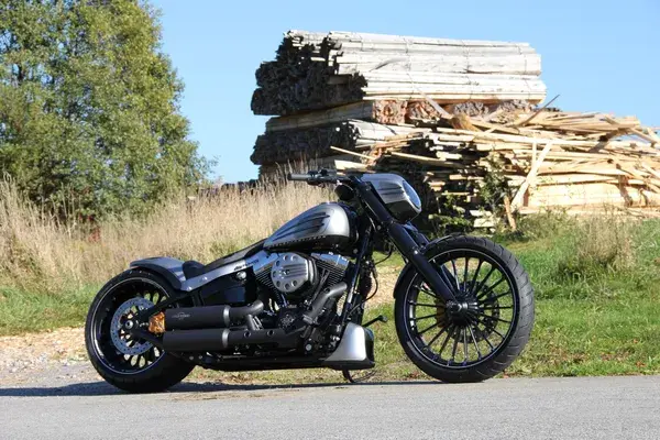 Spoiler Racing CULT WERK — pohľad 2
