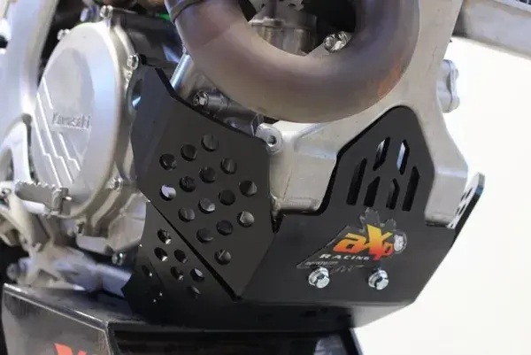 Ostruha AXP Racing — pohled 7
