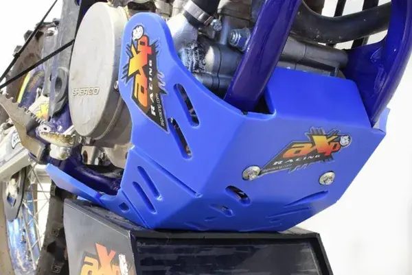 Protector inferior Xtrem AXP Racing — vista 5