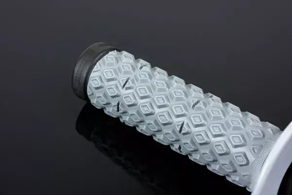 Ročaji za udobje dvojni material mehki/trdi MX RENTHAL — pogled 3