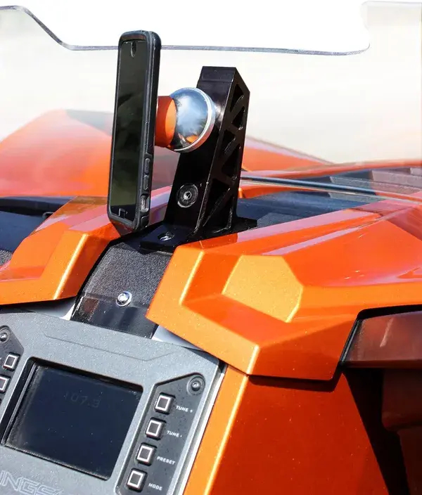Sada plastů KLOCK WERKS Io 1519 pro Polaris Slingshot Devi — pohled 2