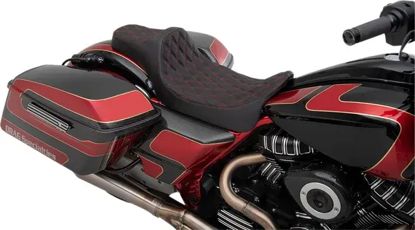 Verlengd zadel Predator III DRAG SPECIALTIES — zicht 3