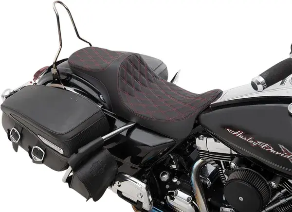 Predator III 더블 시트 DRAG SPECIALTIES SEATS