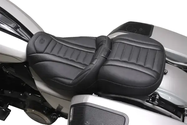Deluxe Touring Solo Seat Mustang — view 4