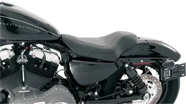 سنگل سیٹ Tripper مصنوعی چمڑے کی MUSTANG — 4 ویو