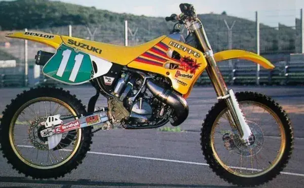 Housse de siège Team Suzuki TECNOSEL