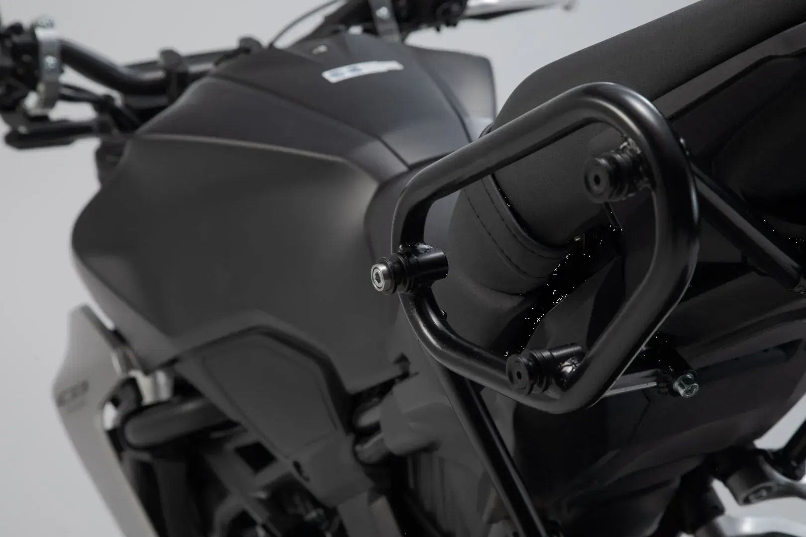 SW-MOTECH SLC 사이드 캐리어