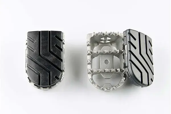 Repose-pieds SW-MOTECH Ion
