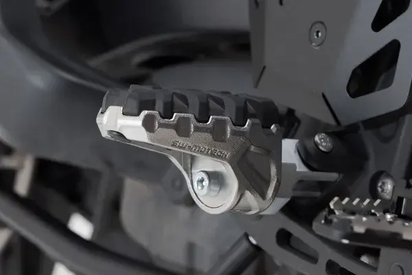 Evolution SW-MOTECH 푸트레스트 — 4번째 뷰