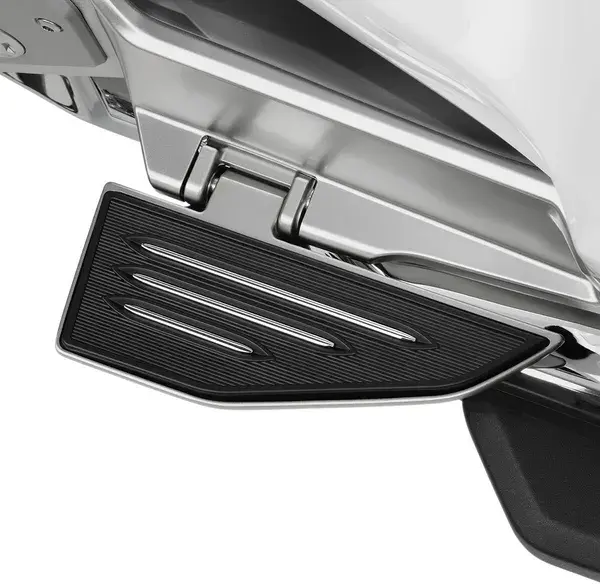 Inlegstukken passagiersvoetsteunplaten Commander SHOW CHROME — zicht 2